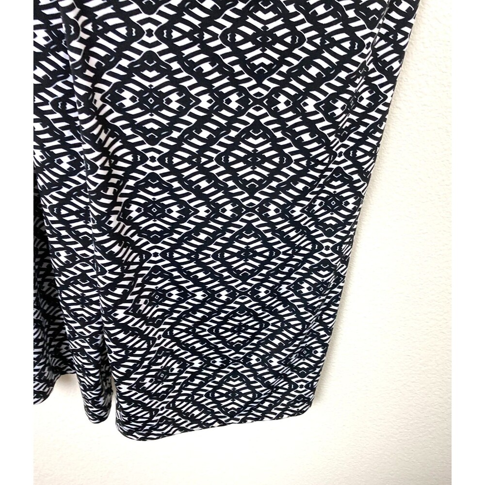 Roz & Ali Women's Straight-Wide Pants Size XL Black White Geometric Stretch - Picture 4 of 5